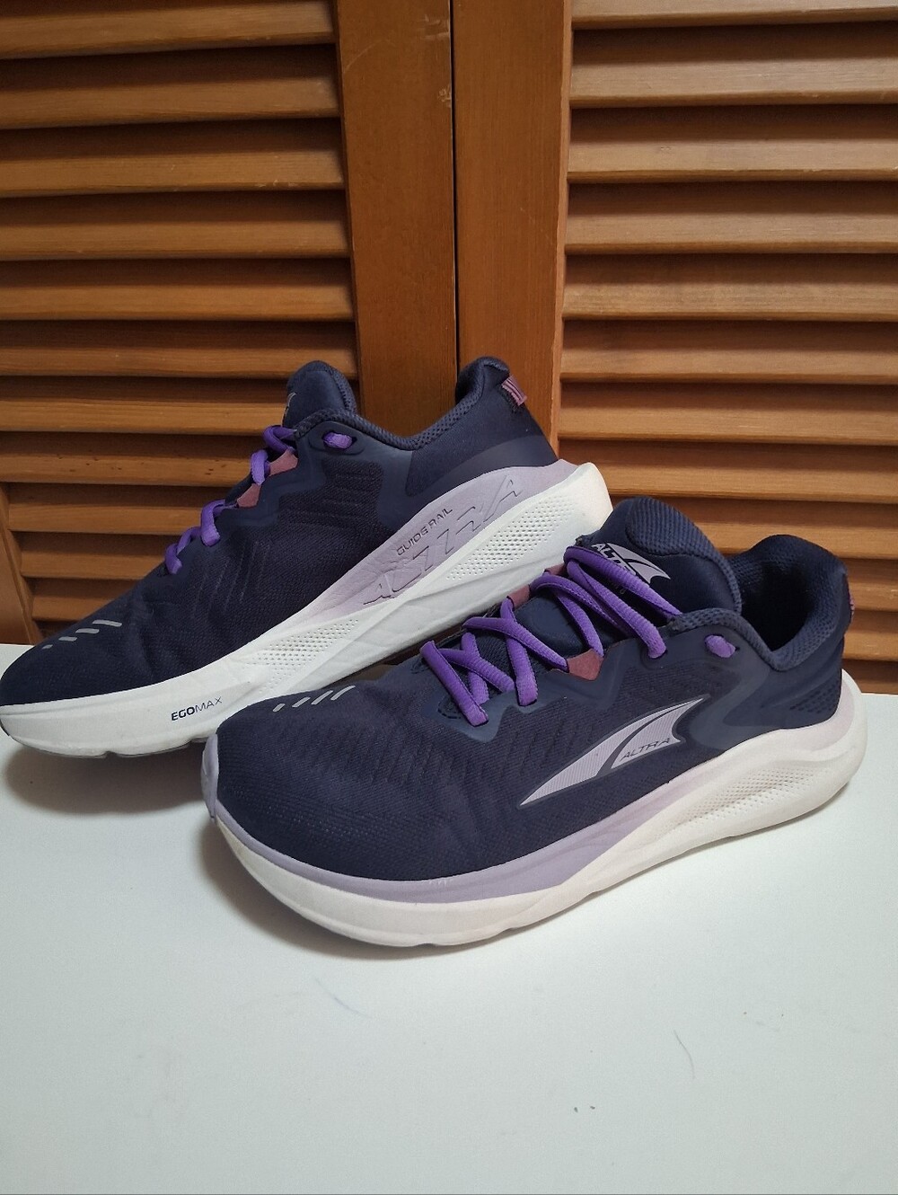 Altra Paradigm 7 Women's Running Shoe * Size: 8.5